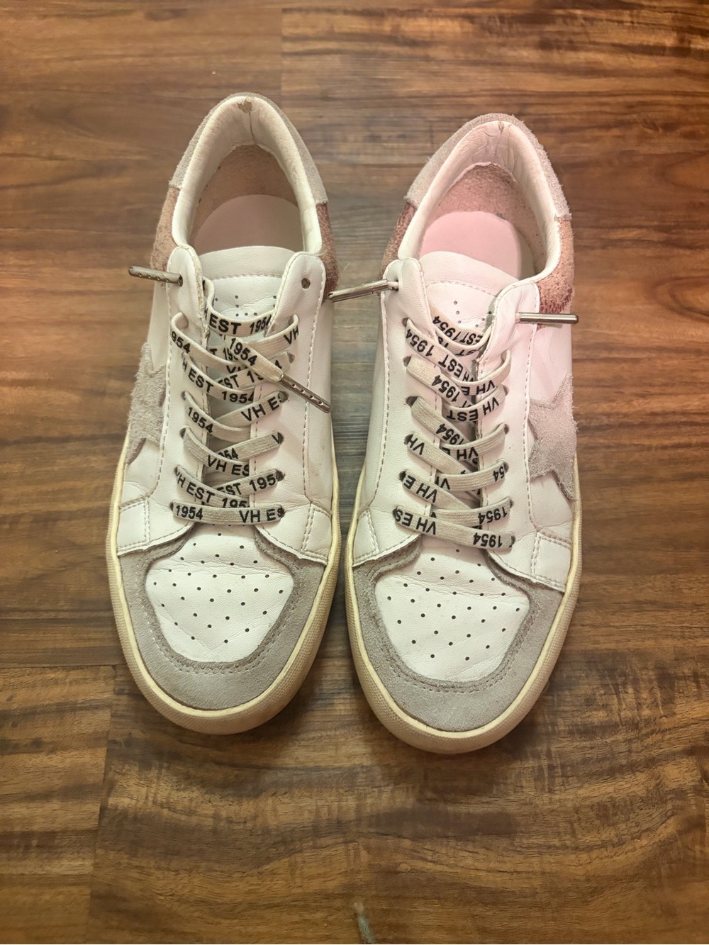 Vintage Havana Women's White and Light Pink Low-Top Sneakers